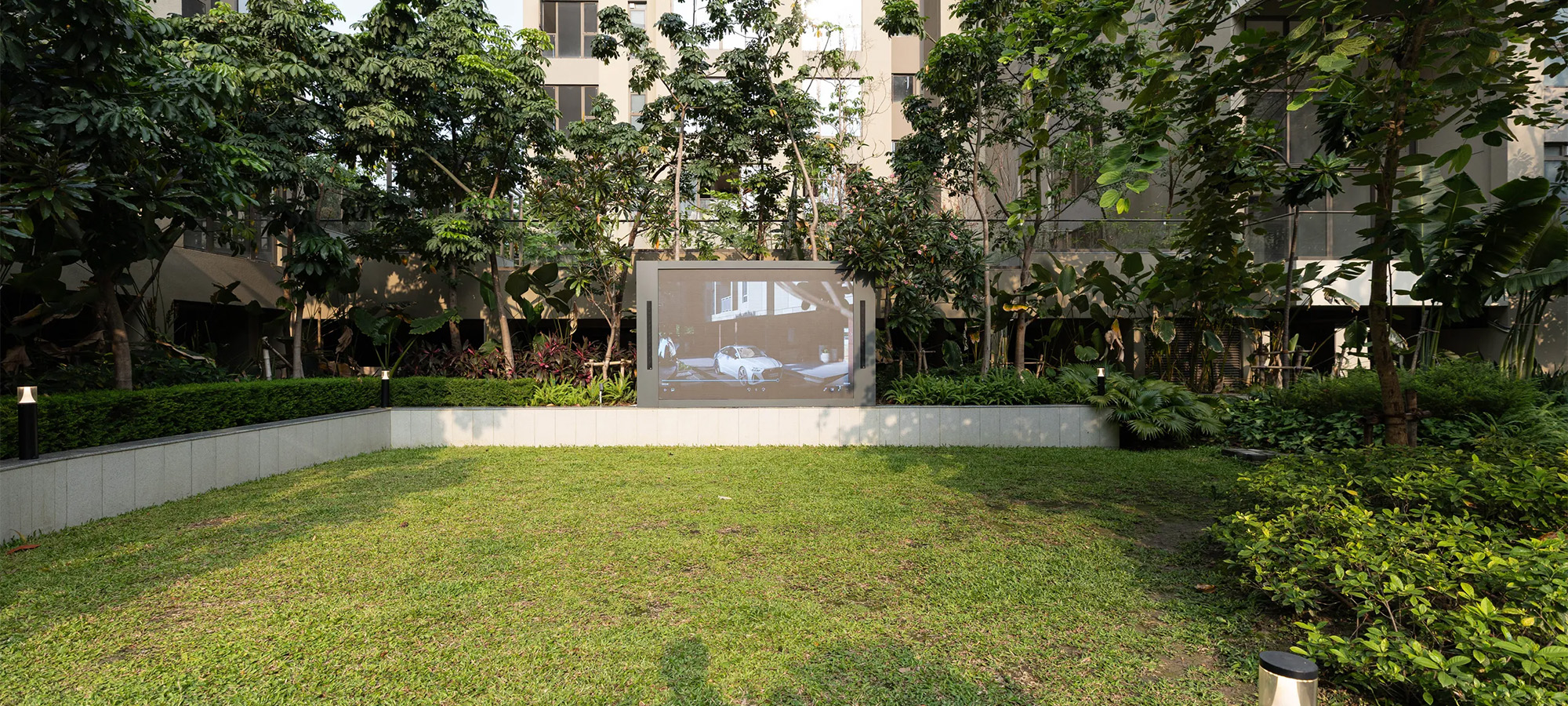 Open-to-Sky Movie Theatre